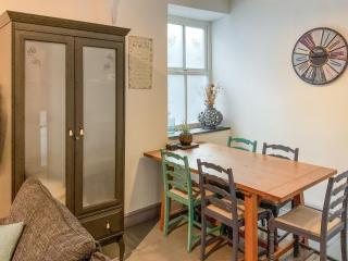 The Nest - Llandeilo - 8
