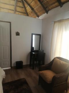 Aero Ensuite - OR Tambo - Kempton Park - 2
