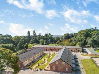 No 1 - Sandown Park - Uk47935 - Oswestry - 0