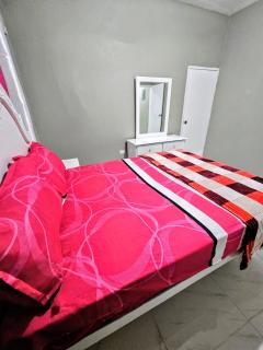Lovely 4BR house in Maypen - Curatoe Hill - 8