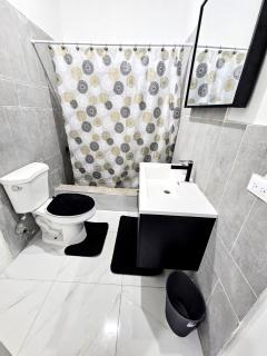 Lovely 4BR house in Maypen - Curatoe Hill - 5
