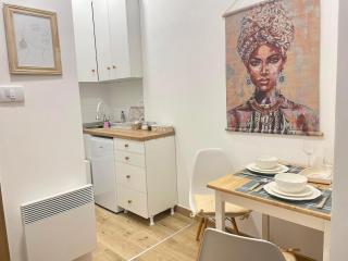 Mignon - Belgrade's Secret - 1