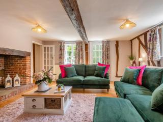 Oak Tree Cottage - - 8