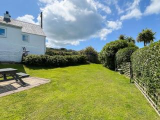 Rose Cottage - - 1