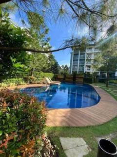 2 Bedroom with Balcony Tagaytay Pet-Friendly - 7