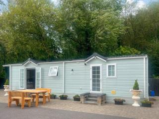 Meadows Farm Lodge - Uk47614 - Gorseinon - 0