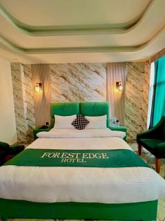 Forest Edge Hotel - Murree - 3