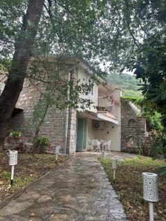 Iskra house - Perazica Do - 0