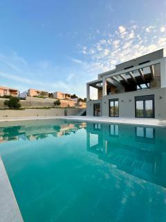 Sani Invictus Villa - Sane - 0