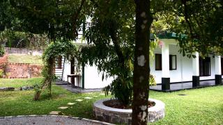 HighgardenHideaway Bunglow - 8