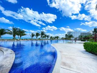 Punta me Luxury Apartment beach front & ocean view - Cancún - 0