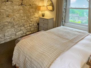 The Hermit Inn Hideout - Burley in Wharfedale - 2