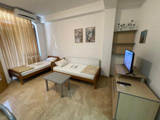Kukunesh Apartments - 4