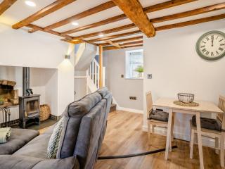 Mid Terrace - Llandefalle - 7