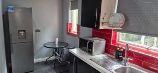 Cosy Stay Near Arena & Leeds Bradford Airport - Bradford - 7