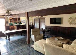 Elegant Hillside Home Near Volente on Lake Travis - Leander - 6