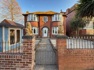 Seashells Peasholm - 0