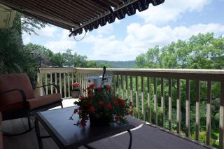 Elegant Hillside Home Near Volente on Lake Travis - 2
