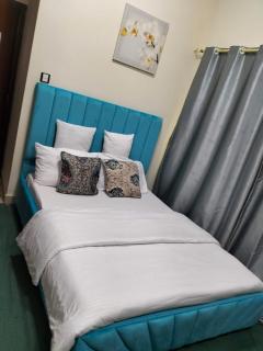 Benitah furnished Apartment 1105 Dubai - 4