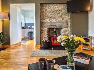 Lenas Corner - Dunoon - 9