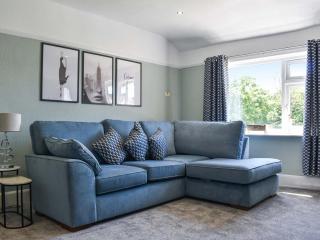 Apartment 3 - Scarborough - 9
