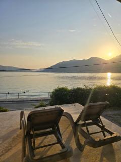 Apartmani Nikolić "Na pjeni od mora" - 0