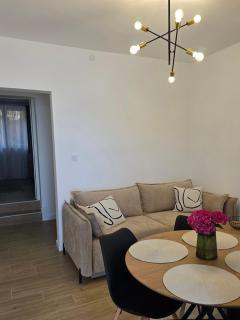 Apartmani Nikolić "Na pjeni od mora" - 1