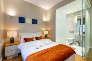 Mesmerizing Flat with Bosphorus View in Beyoglu - Istanbul - 2