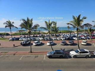 uShaka Marine Shores - Beachfront Stay with Sea Views - Durban - 6