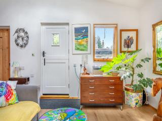 Uk47248 - The Studio - Bellerby - 1