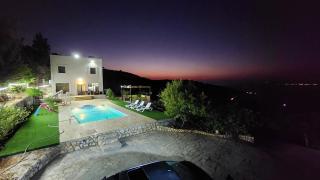 Northern View Farm - - 1