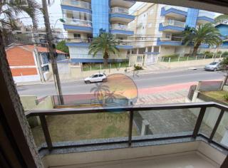 Apartamento no Centro de Bombinhas Próximo a Praia e Comércio em Geral - 4