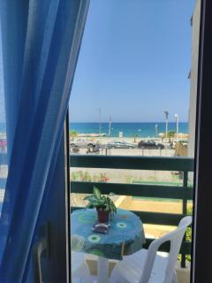 Fouli Studios & Apartments - 9