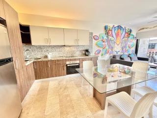 Private Penthouse Available with Pool, Gym, 150mg - Playa del Carmen - 3