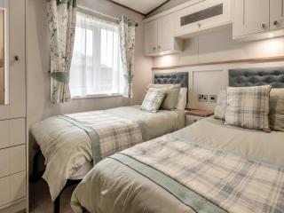 Alfie - Uk48109 - Sewerby - 1