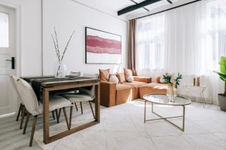 Central Flat 5 min from Galata Tower Istiklal Av - Istanbul - 1