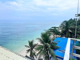 Becca's Vacation House - - 2