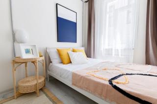 Chic Flat 5 min to Galata Tower in Istiklal Ave - Istanbul - 9