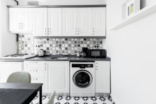 Istiklal Modern Flat – Steps from Galata Tower - Estambul - 4