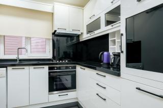 Modern Spacious Flat w Balcony 5 min to Taksim - Istanbul - 2