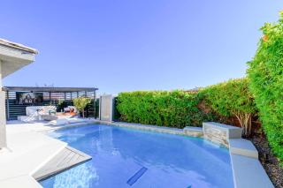 Summerlin Luxury-Modern Home with Pool and Cabana! - Las Vegas - 0