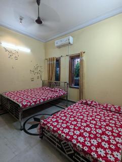 Kalyan Guest House - 8