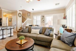 Amazing Gilbert home 3 Bed 2 and half Bath sleeps 8 2 car garage - Gilbert - 9