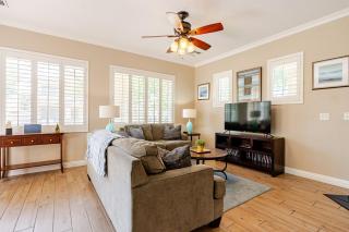 Amazing Gilbert home 3 Bed 2 and half Bath sleeps 8 2 car garage - Gilbert - 8