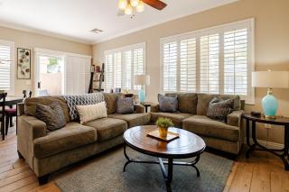 Amazing Gilbert home 3 Bed 2 and half Bath sleeps 8 2 car garage - 7