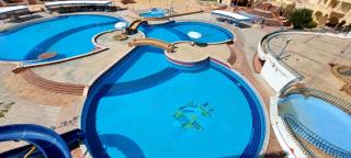 Spacious 3 Story Private Villa, Green Beach, North Coast - El Alamein - 0