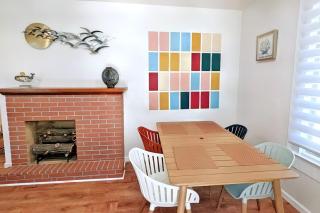 2 BR Quaint Private Bungalow NR Downtown & Beaches - 3