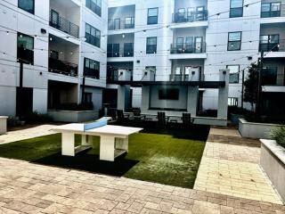 New! 1 Bed 1 Bath Medical Center NRG Area Middle of Everywhere - Houston - 6