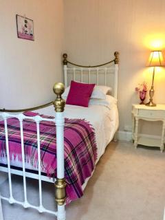 Storrs Gate House - 2