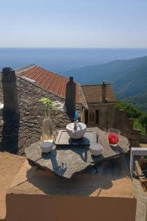 Tour avec rooftop, vue mer, séjour insolite entre ciel et pierre - Porri - 4